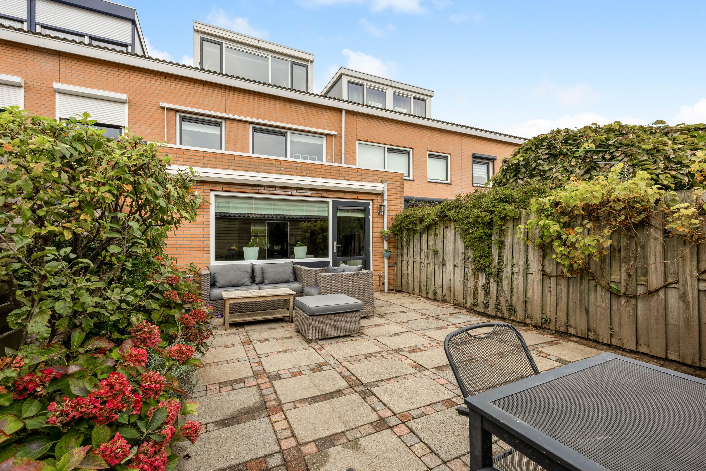 Ottenstein 49 , 2151 HN Nieuw-vennep 27